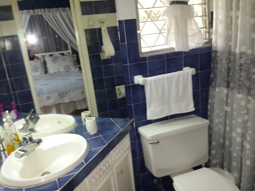Park Eden Bed&Breakfast Los Llanitos Rum bild